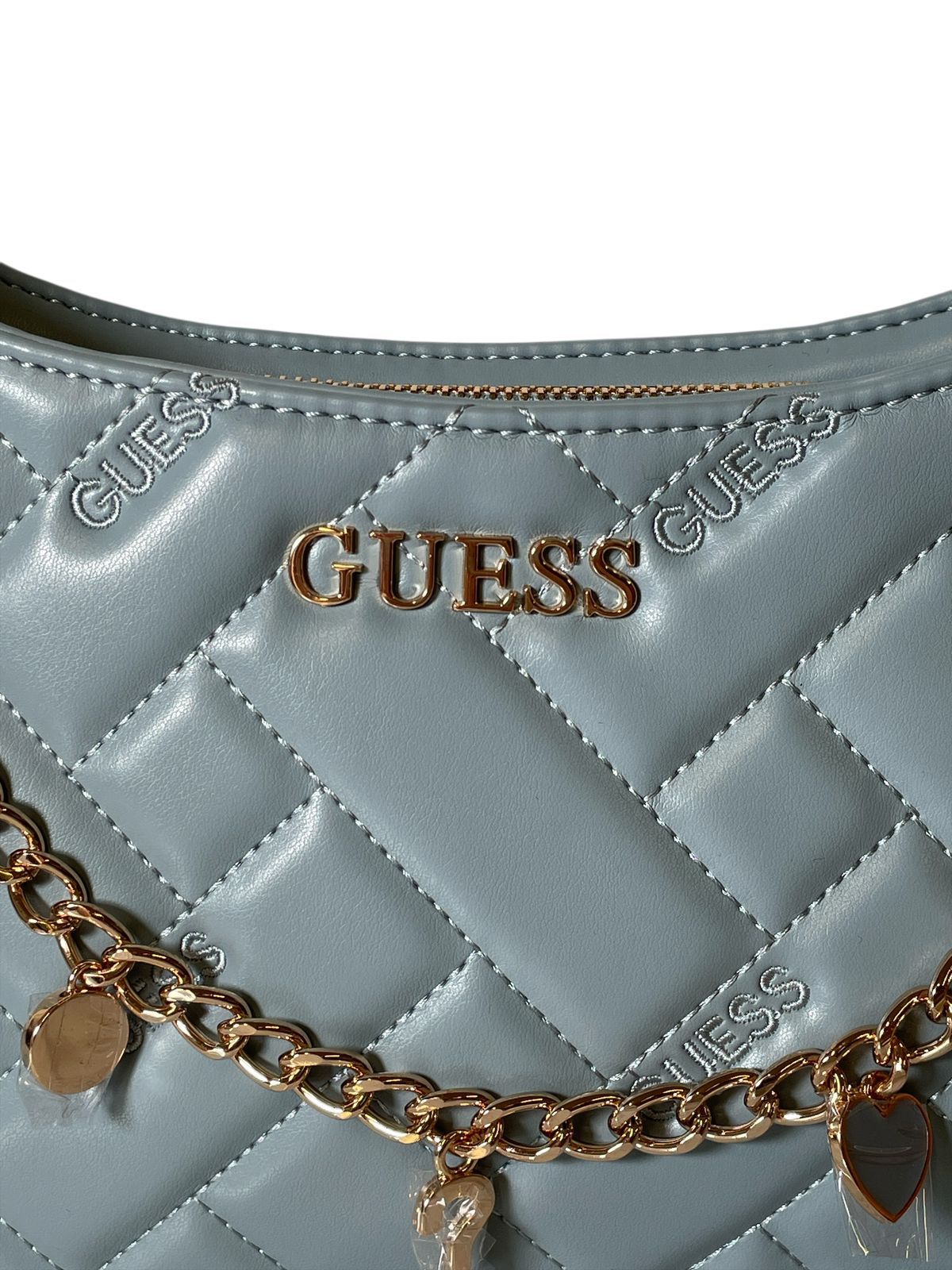 Bolsa GUESS Azul con Cadena y Dijes - Estilo Glam Chic