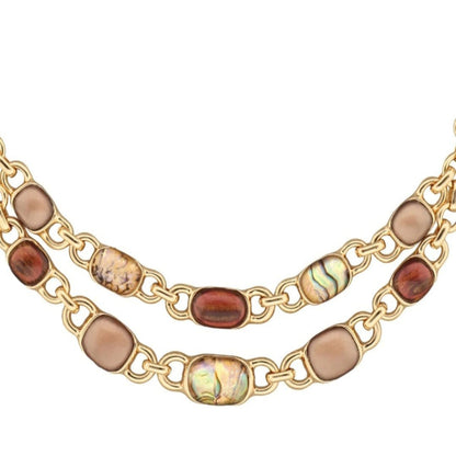 Collar dorado cadena entrelazada de Anne Klein.